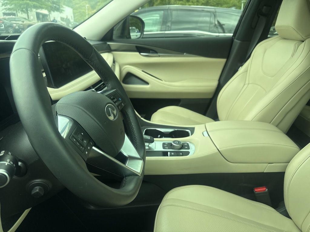 used 2024 INFINITI QX60 car, priced at $43,970