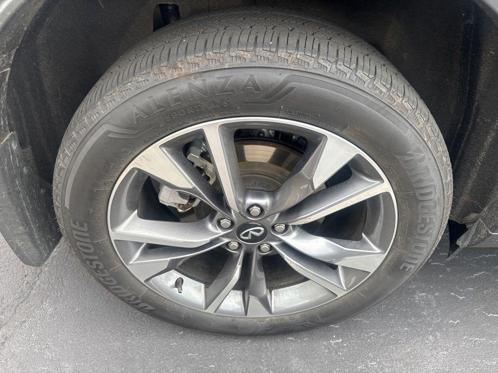 used 2024 INFINITI QX60 car, priced at $43,970