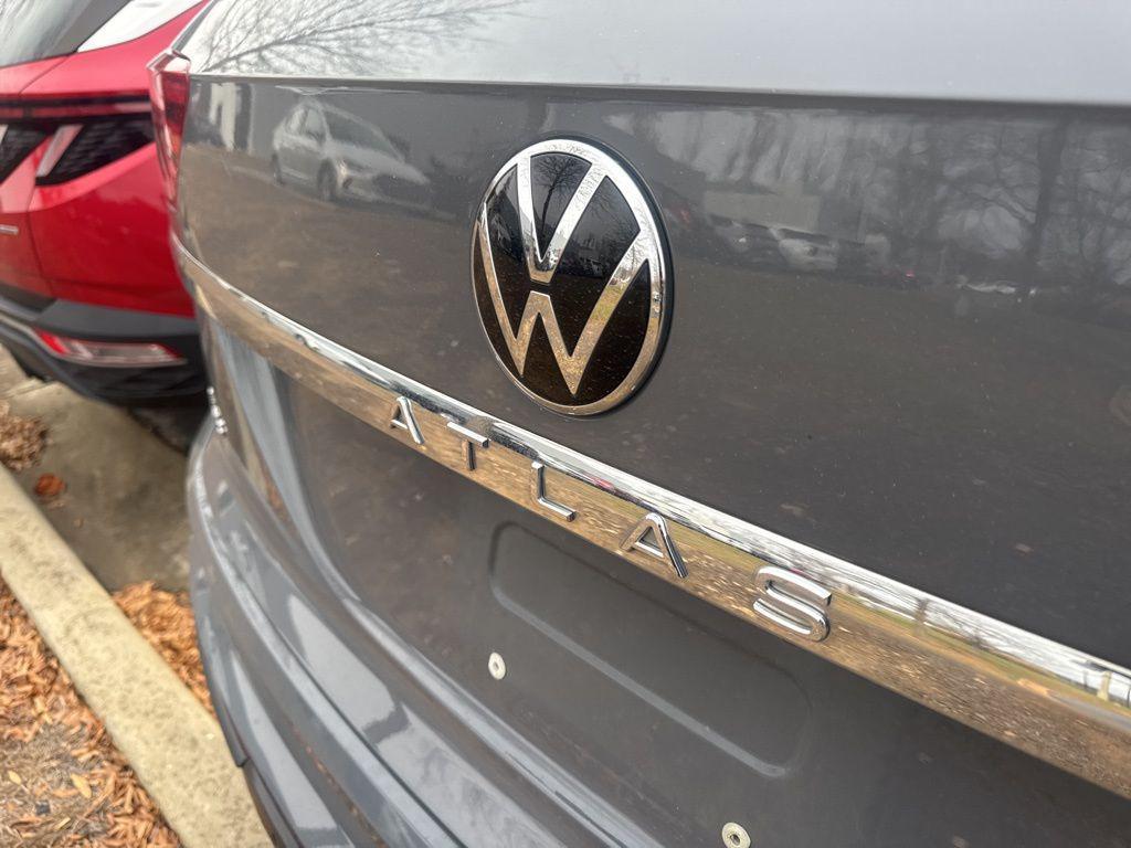 used 2021 Volkswagen Atlas Cross Sport car, priced at $22,794
