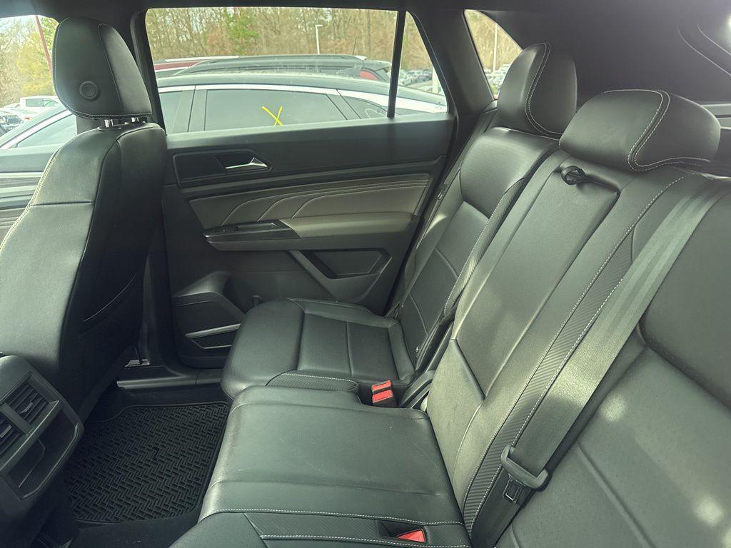 used 2021 Volkswagen Atlas Cross Sport car, priced at $22,794