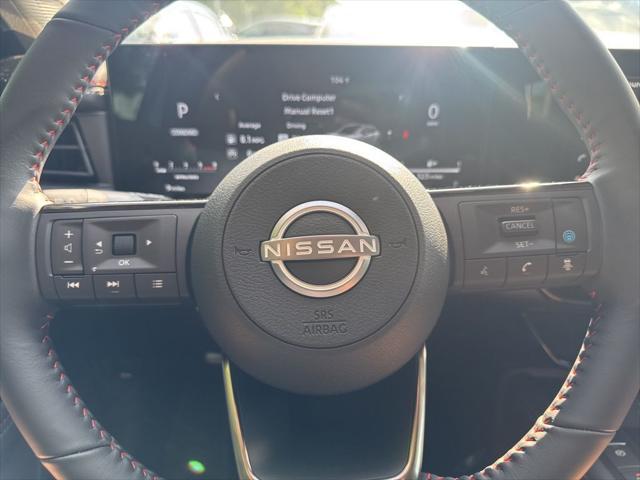new 2025 Nissan Kicks car, priced at $29,318