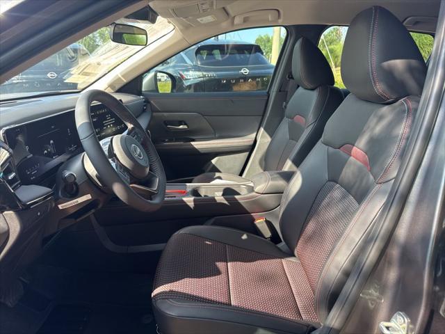 new 2025 Nissan Kicks car, priced at $29,318