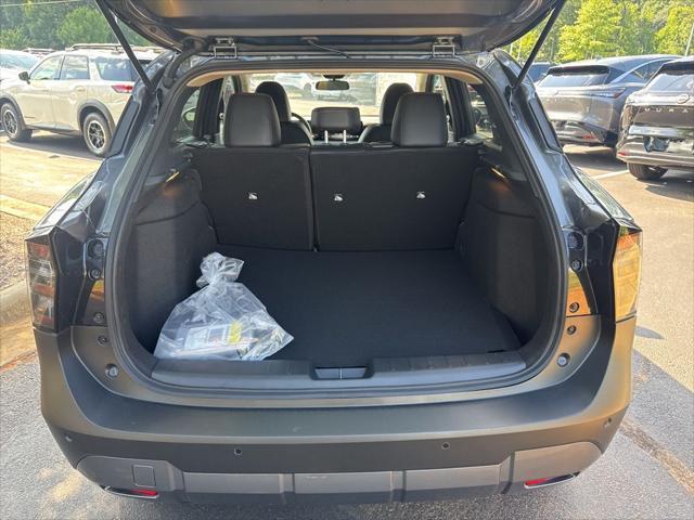 new 2025 Nissan Kicks car, priced at $29,318