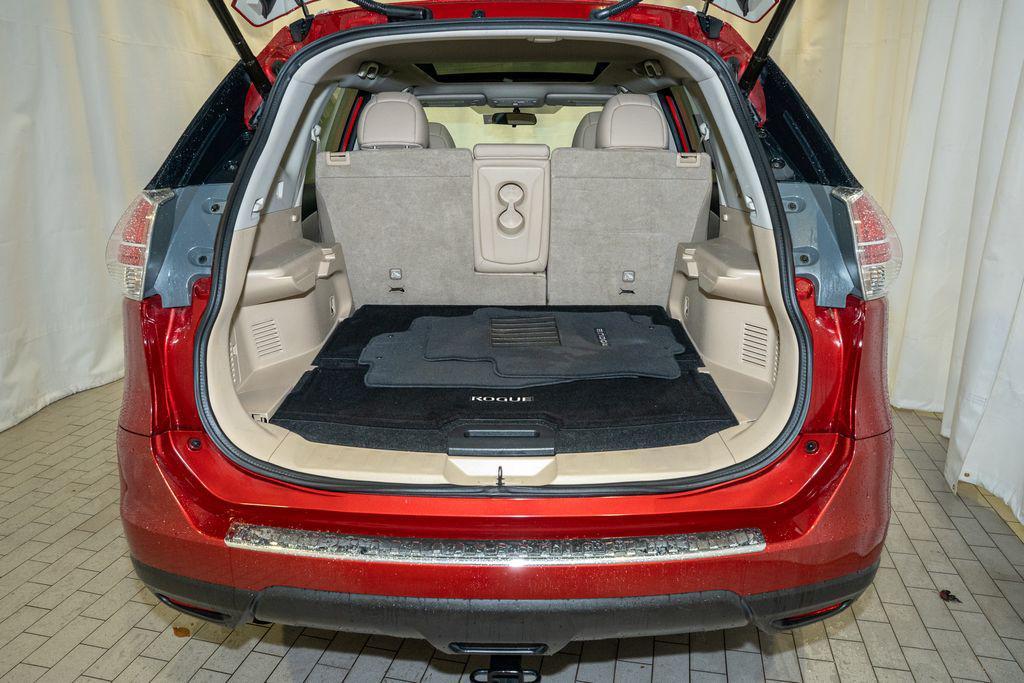 used 2016 Nissan Rogue car, priced at $14,984