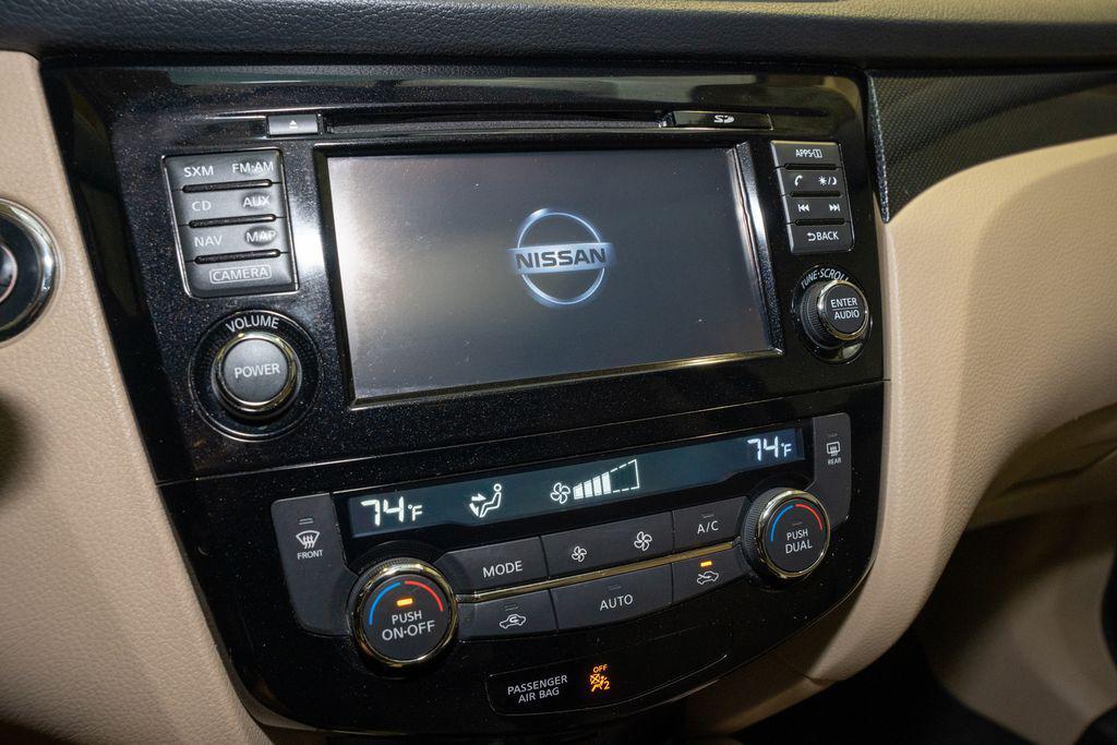 used 2016 Nissan Rogue car, priced at $14,984