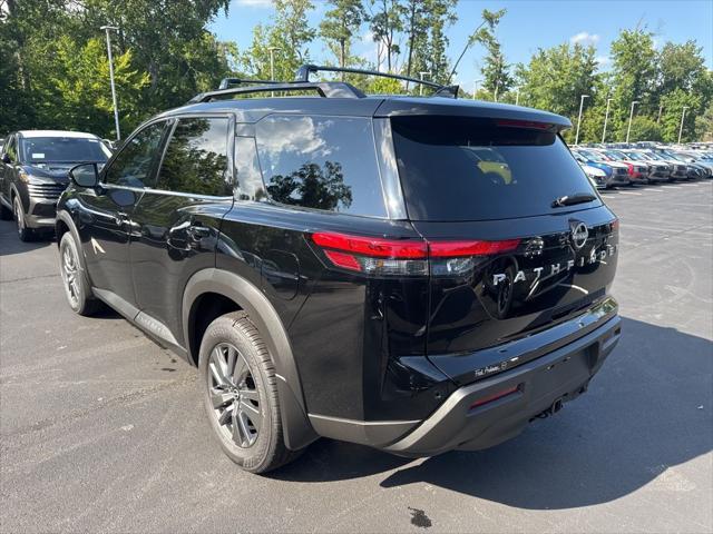 new 2025 Nissan Pathfinder car, priced at $41,694