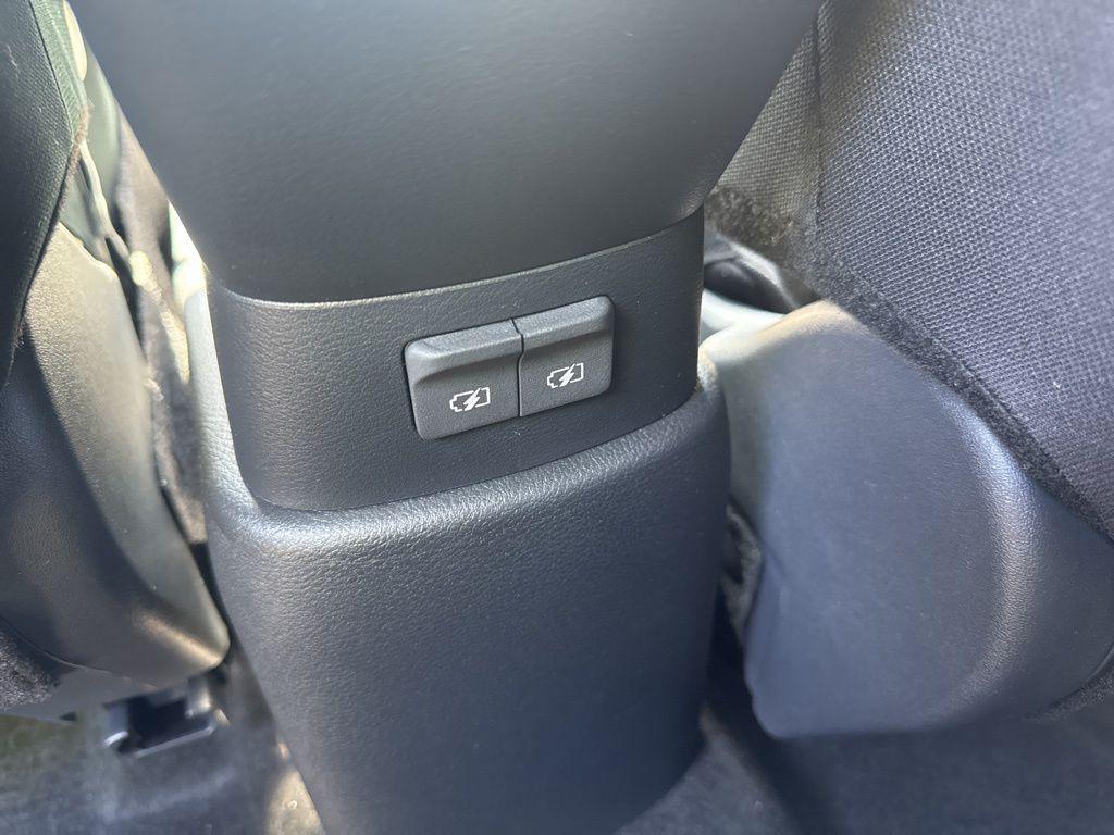 new 2025 Nissan Kicks car, priced at $21,979