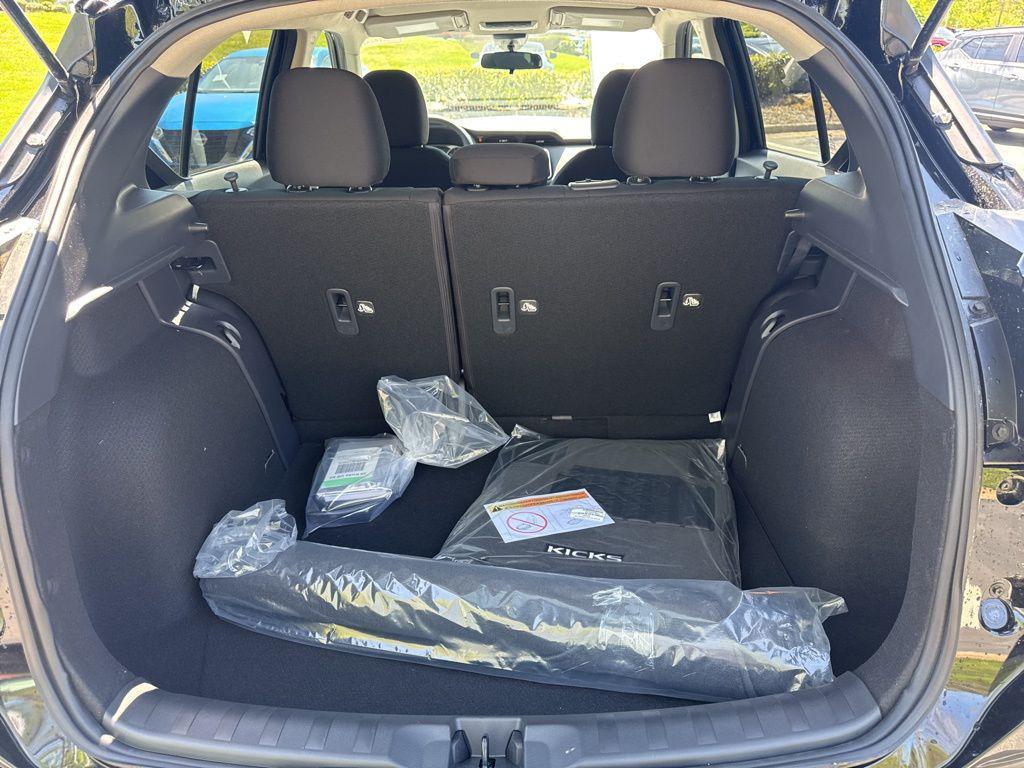 new 2025 Nissan Kicks car, priced at $21,979
