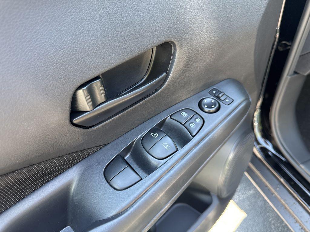 new 2025 Nissan Kicks car, priced at $21,979