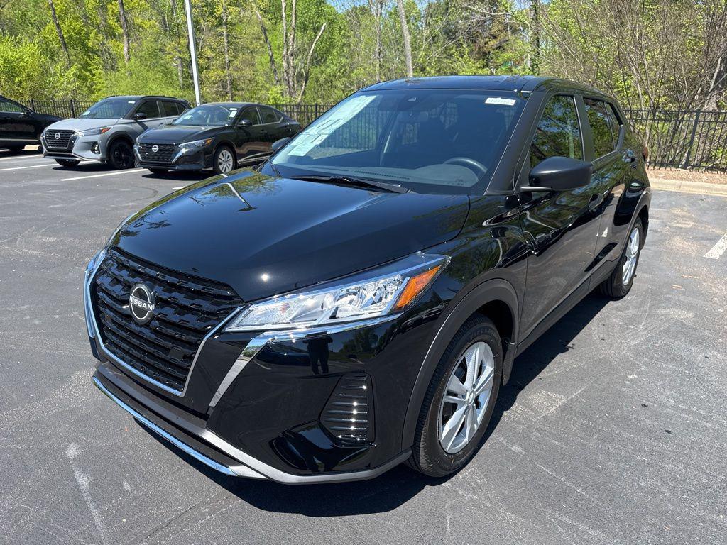 new 2025 Nissan Kicks car, priced at $21,979