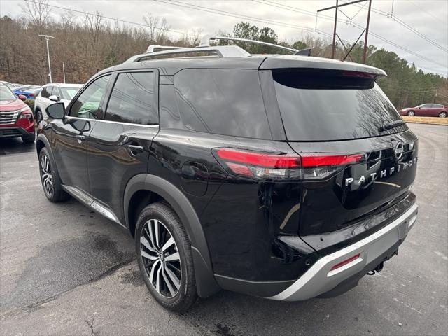 new 2025 Nissan Pathfinder car, priced at $50,395