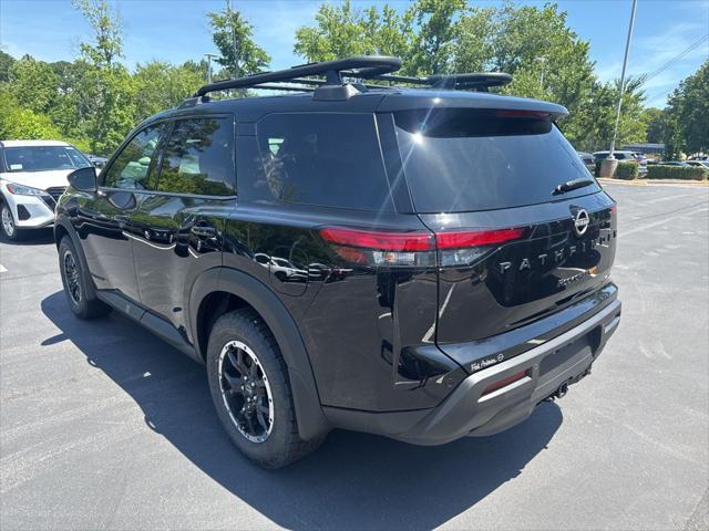 new 2025 Nissan Pathfinder car, priced at $43,967