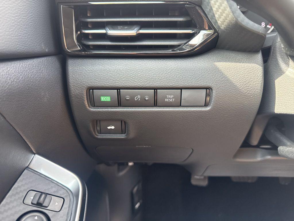 new 2025 Nissan Sentra car, priced at $27,070