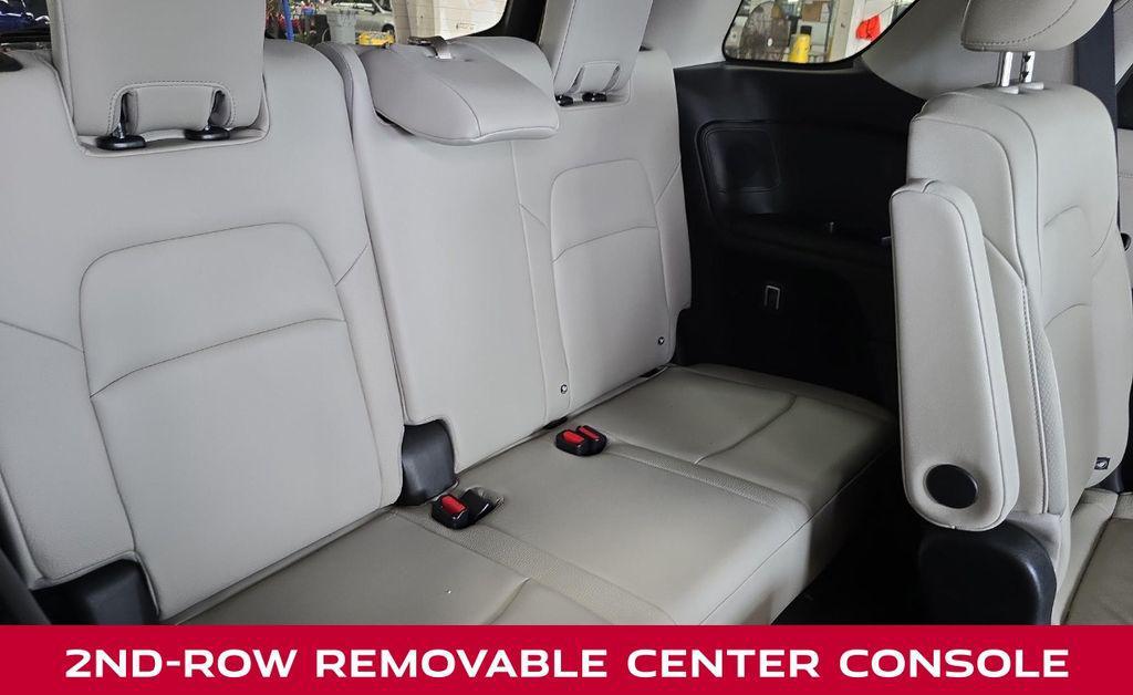 used 2022 Nissan Pathfinder car, priced at $32,500