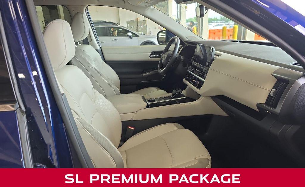 used 2022 Nissan Pathfinder car, priced at $32,500