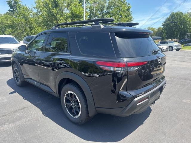 new 2025 Nissan Pathfinder car, priced at $43,967