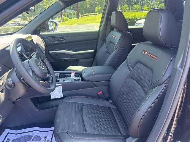 new 2025 Nissan Pathfinder car, priced at $43,967