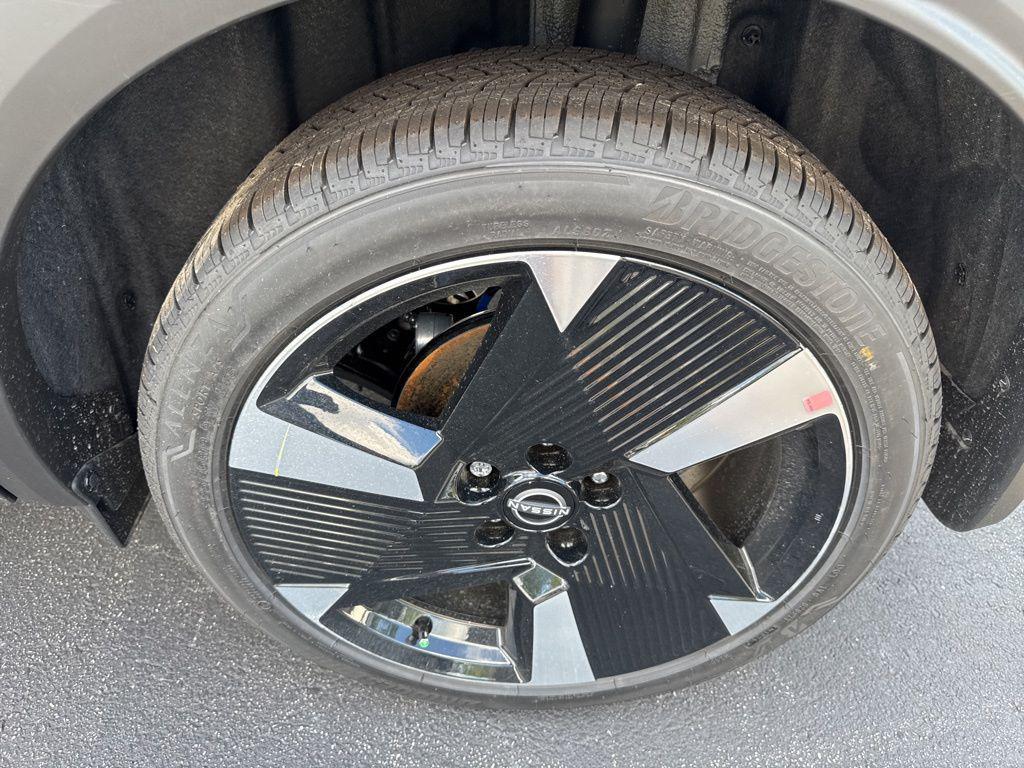 new 2025 Nissan Kicks car, priced at $25,640