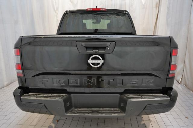 new 2025 Nissan Frontier car, priced at $34,384