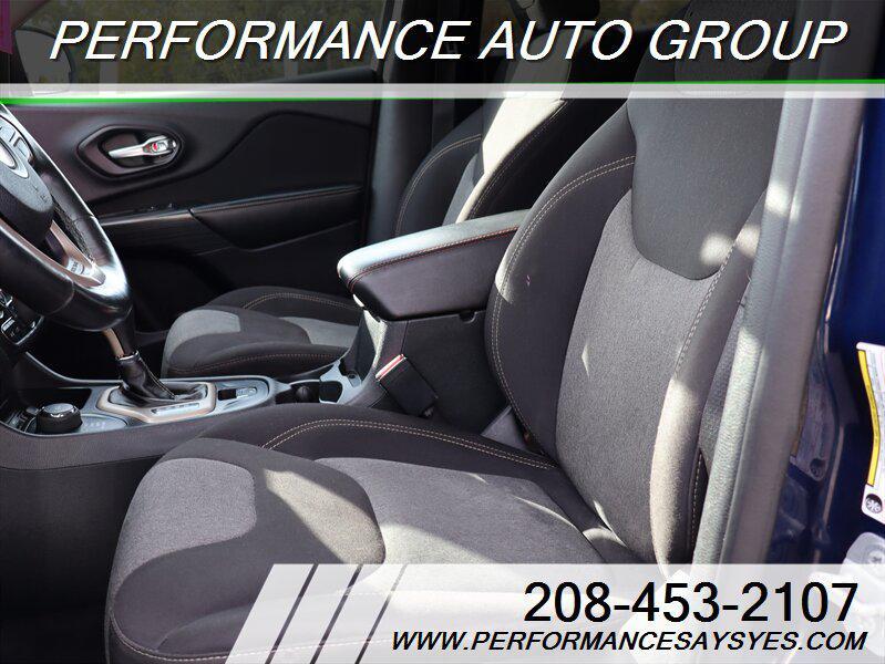 used 2016 Jeep Cherokee car, priced at $12,999