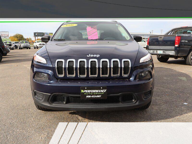 used 2016 Jeep Cherokee car, priced at $12,999