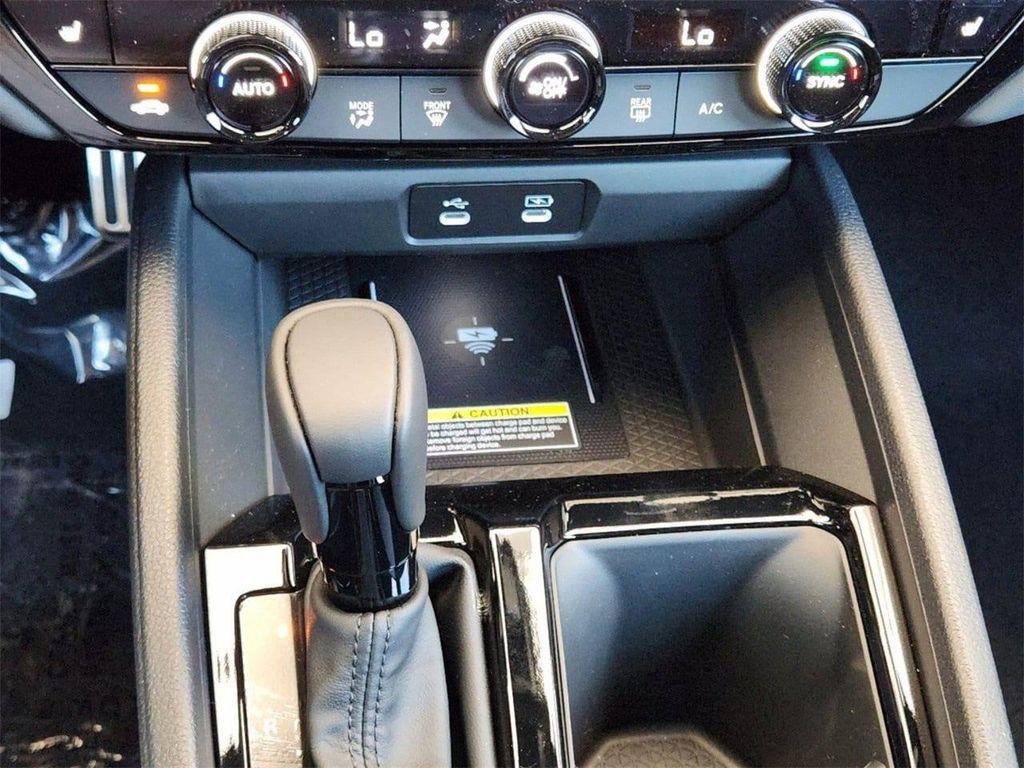 new 2025 Honda Accord Hybrid car, priced at $33,468