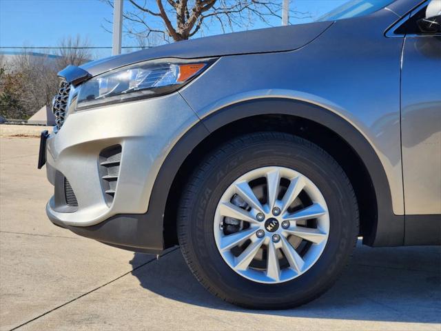 used 2019 Kia Sorento car, priced at $15,000