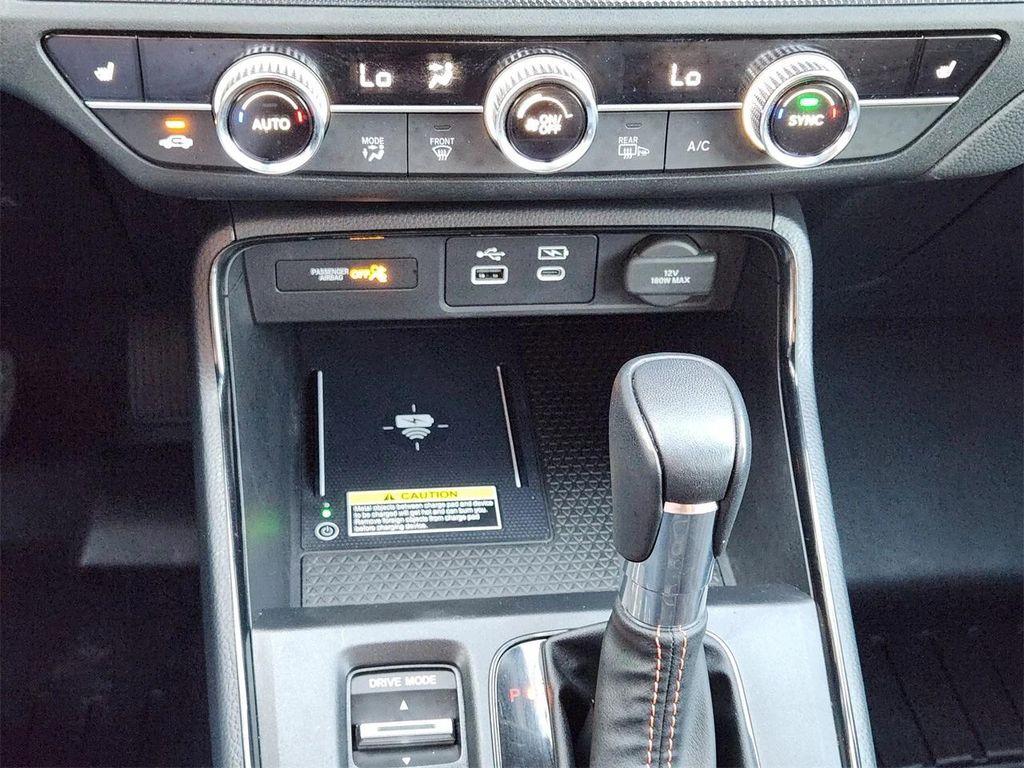 used 2025 Honda CR-V Hybrid car, priced at $35,900