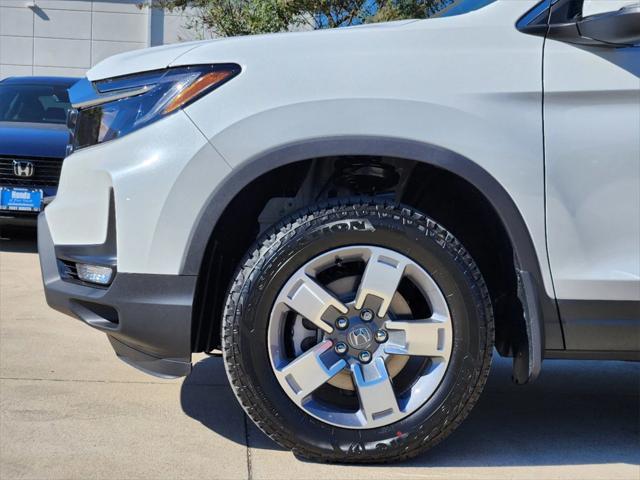 new 2025 Honda Ridgeline car, priced at $42,997