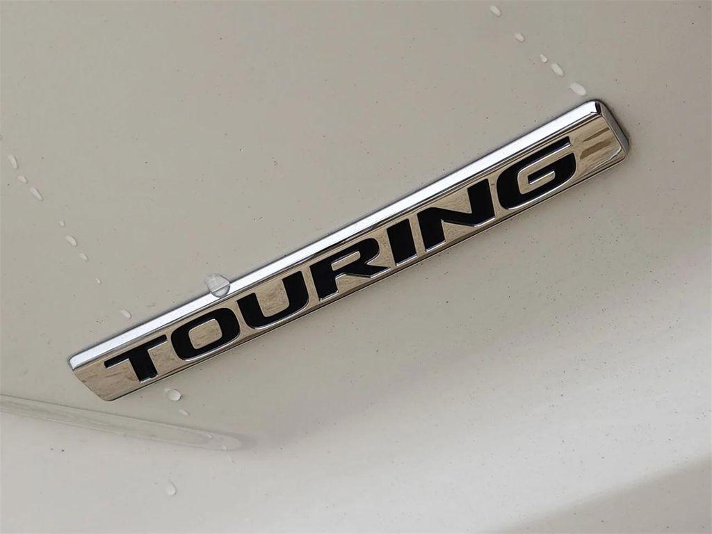 used 2017 Honda CR-V car, priced at $21,900