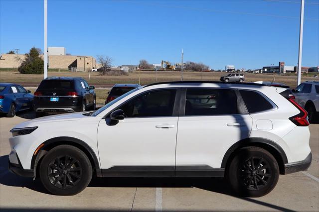 used 2025 Honda CR-V car, priced at $35,900