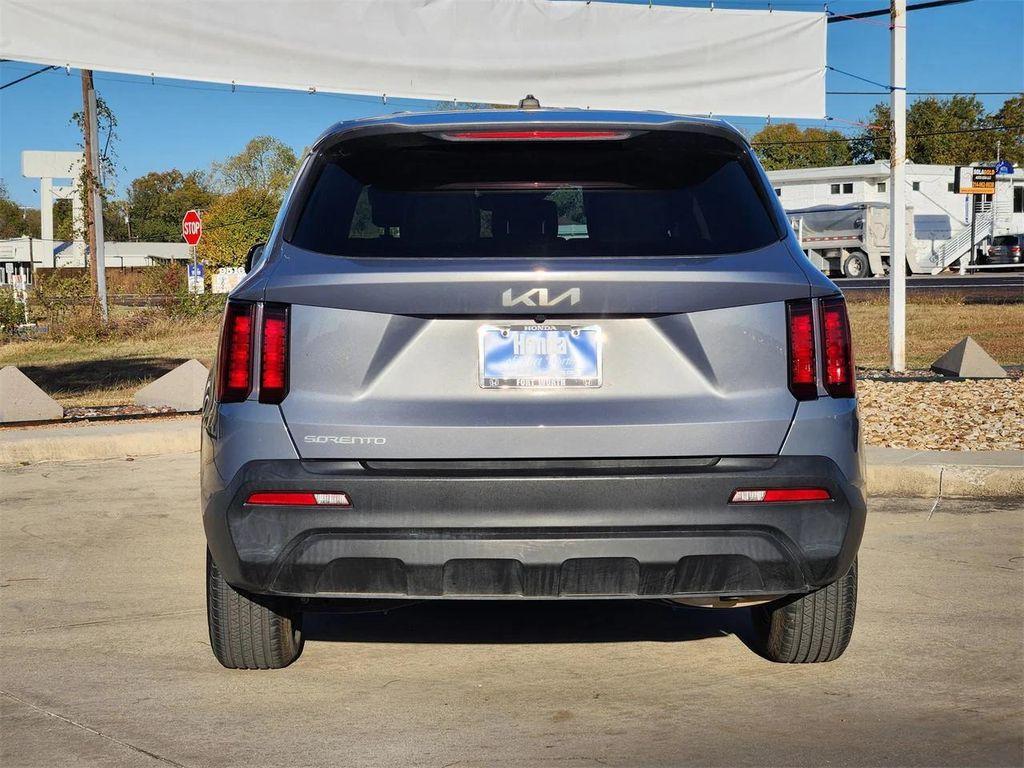 used 2023 Kia Sorento car, priced at $24,600