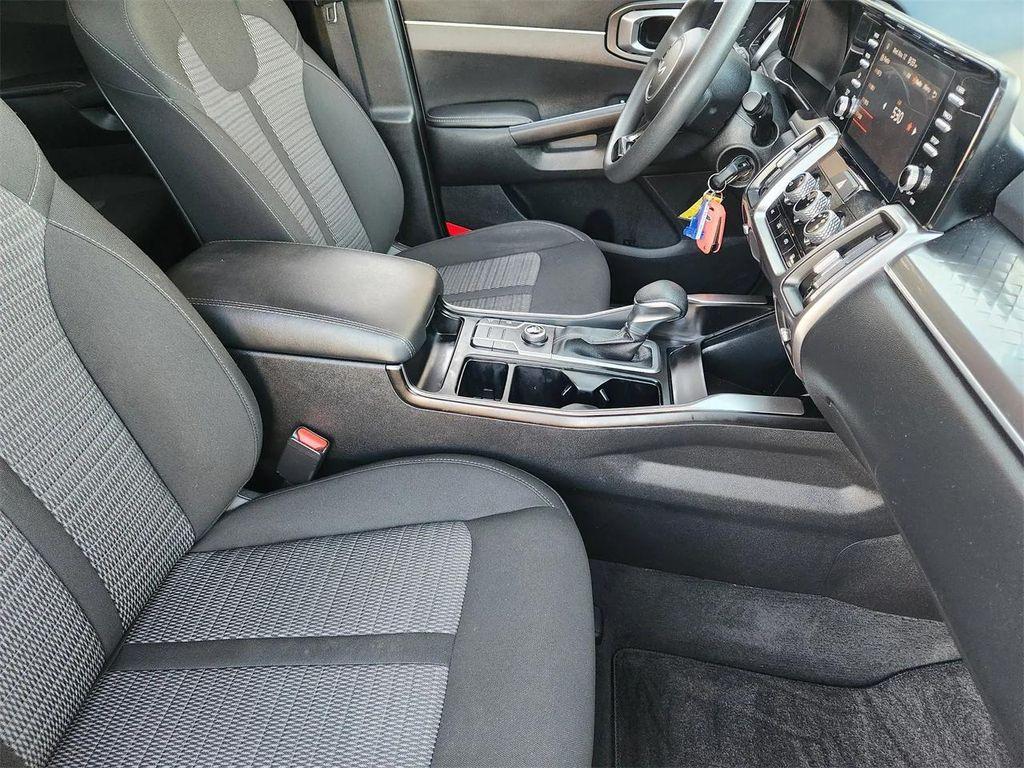used 2023 Kia Sorento car, priced at $24,600