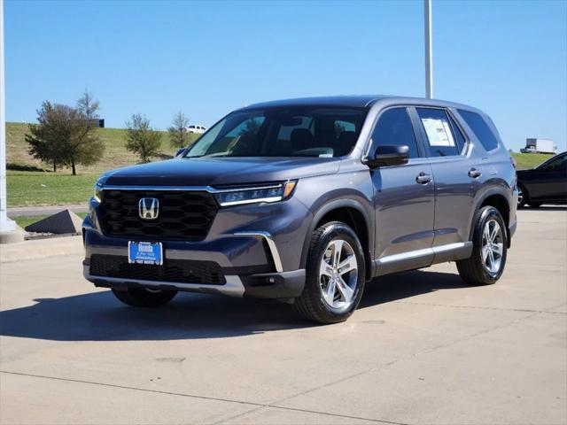 new 2025 Honda Pilot car, priced at $42,398