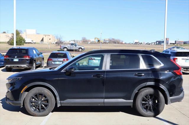 used 2023 Honda CR-V car, priced at $29,900