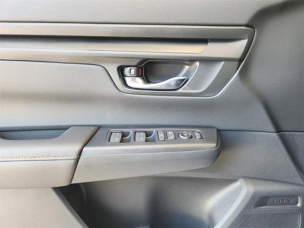 new 2026 Honda CR-V Hybrid car, priced at $35,605