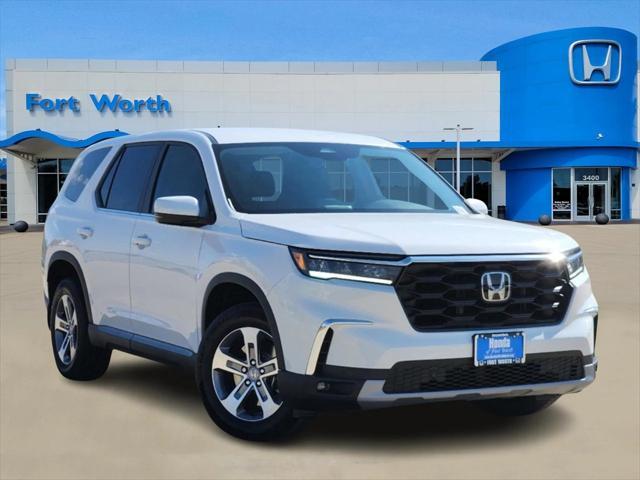 new 2025 Honda Pilot car, priced at $44,794