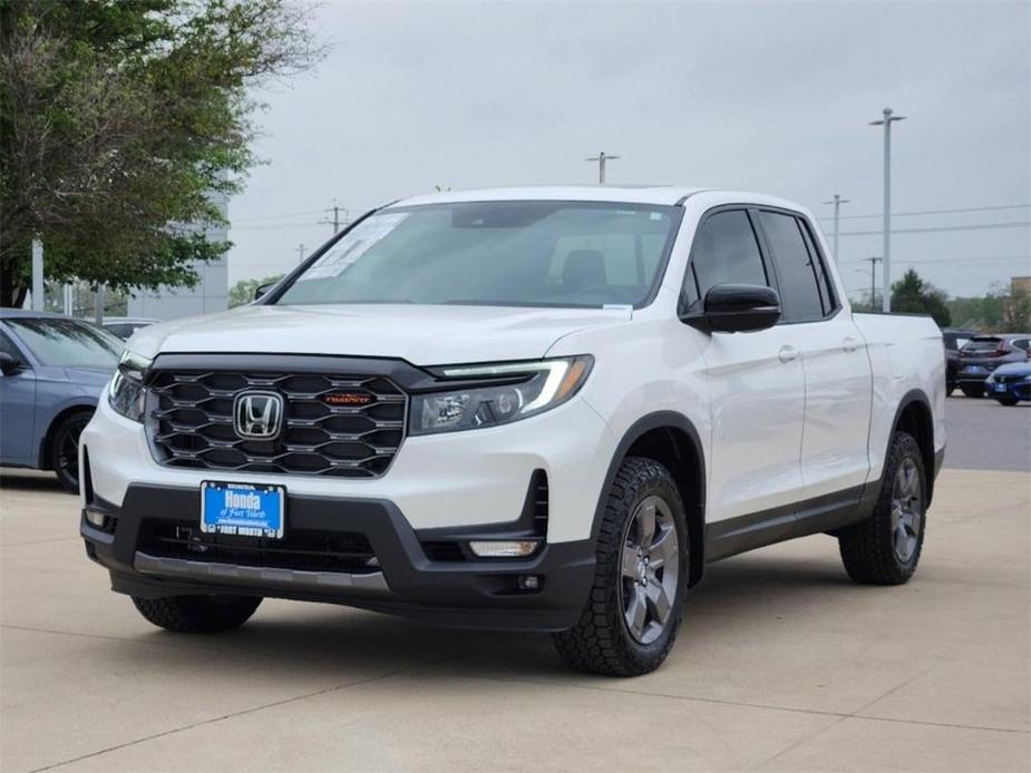 new 2024 Honda Ridgeline car, priced at $44,213