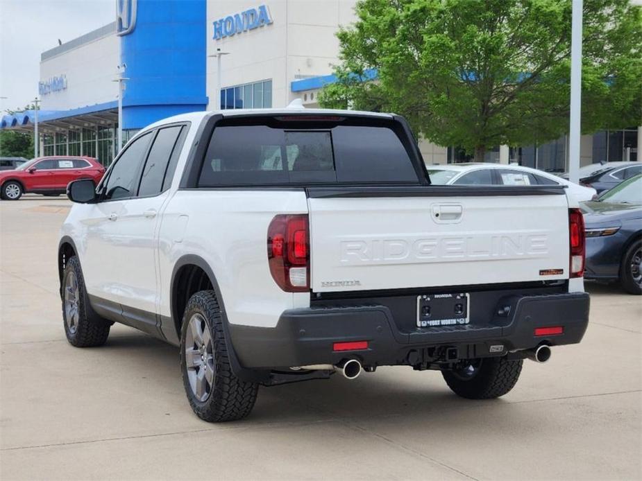 new 2024 Honda Ridgeline car, priced at $44,213