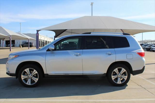 used 2013 Toyota Highlander car, priced at $17,900