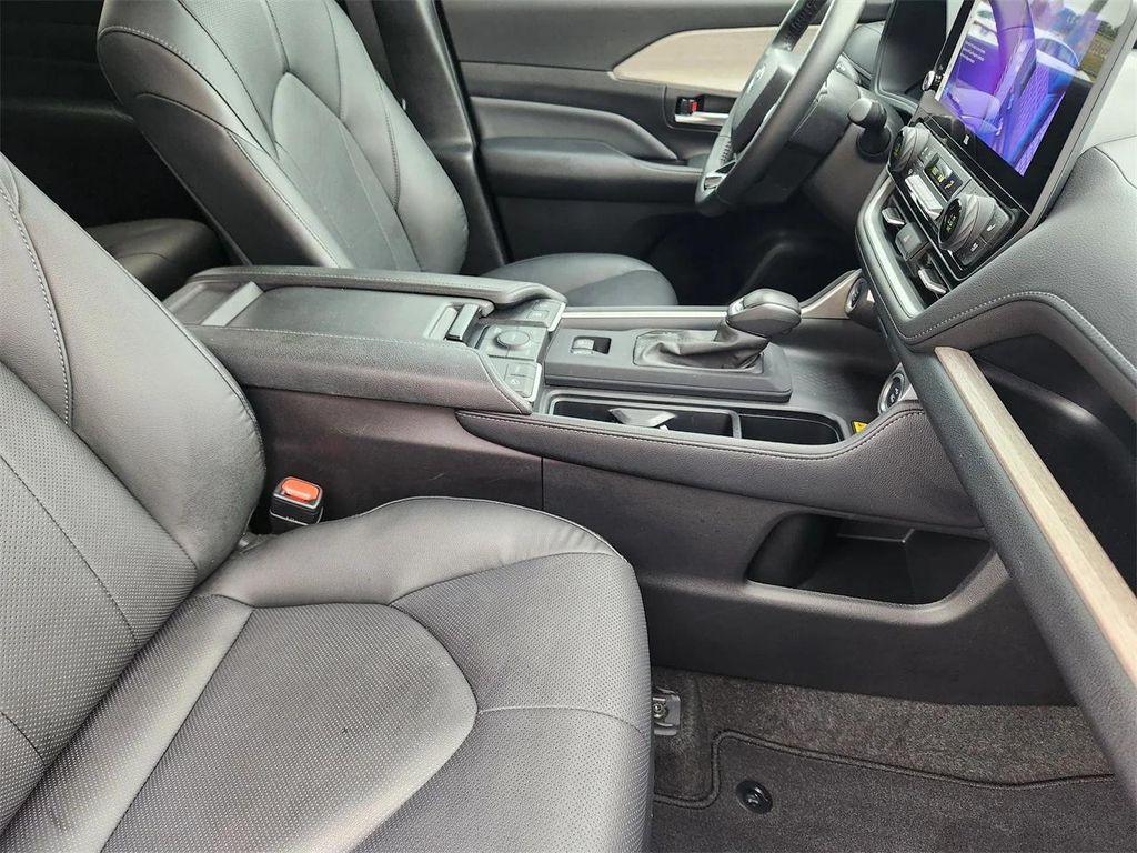used 2024 Toyota Grand Highlander car, priced at $46,400