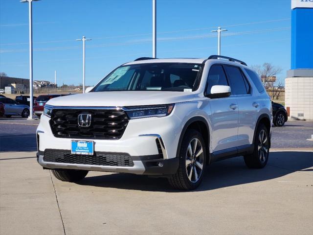 new 2025 Honda Pilot car, priced at $46,535