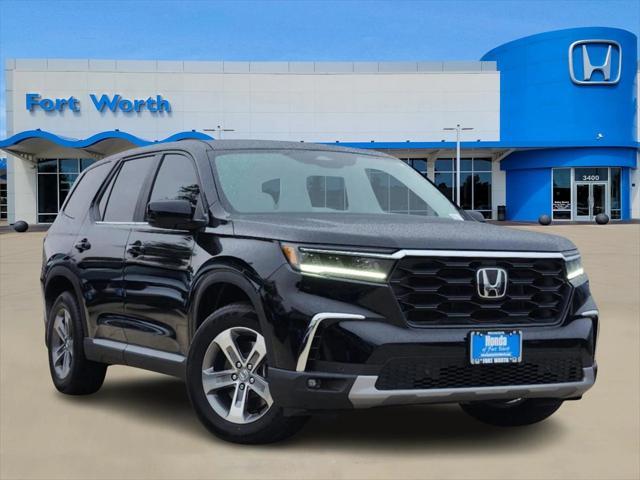 new 2025 Honda Pilot car, priced at $44,367