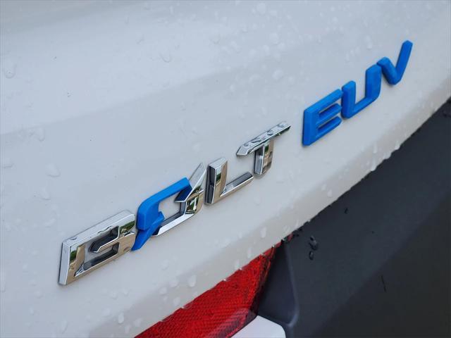 used 2022 Chevrolet Bolt EUV car, priced at $20,900
