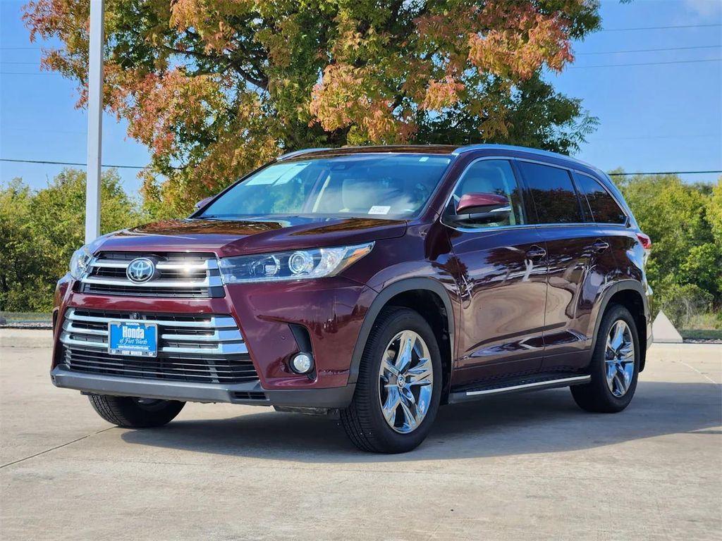 used 2018 Toyota Highlander car, priced at $24,400