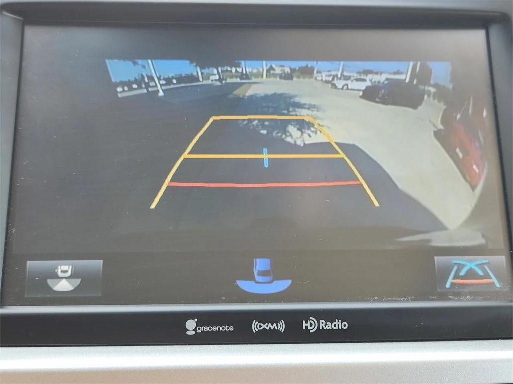 used 2018 Toyota Highlander car, priced at $24,400