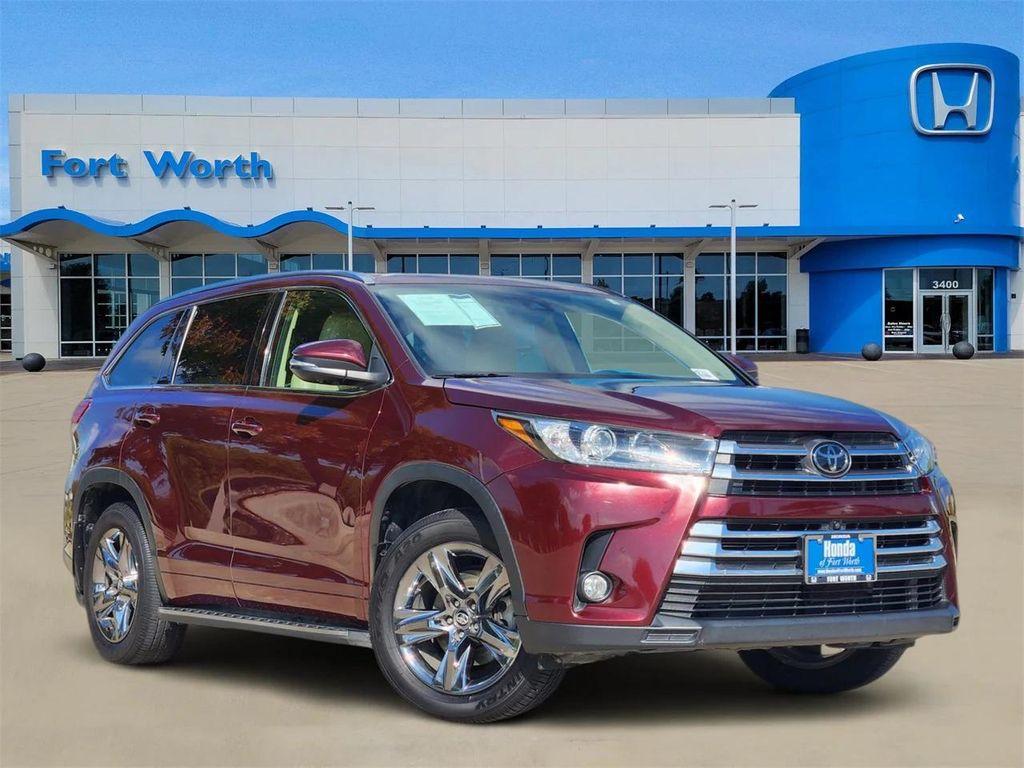 used 2018 Toyota Highlander car, priced at $24,400