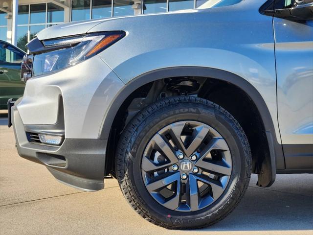 new 2025 Honda Ridgeline car, priced at $40,517