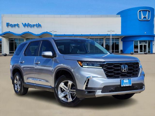 new 2025 Honda Pilot car, priced at $42,398