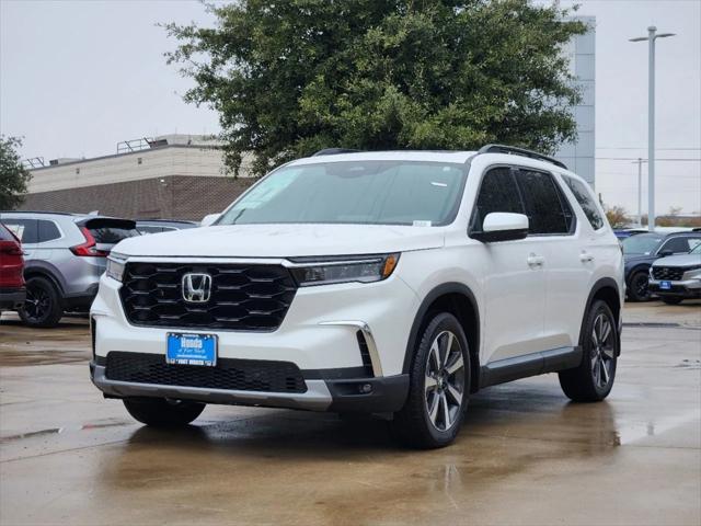 new 2025 Honda Pilot car, priced at $46,775